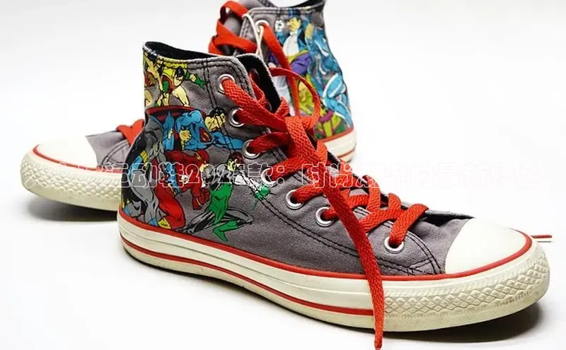 大女孩运动鞋2025款：时尚潮流的最新爆品